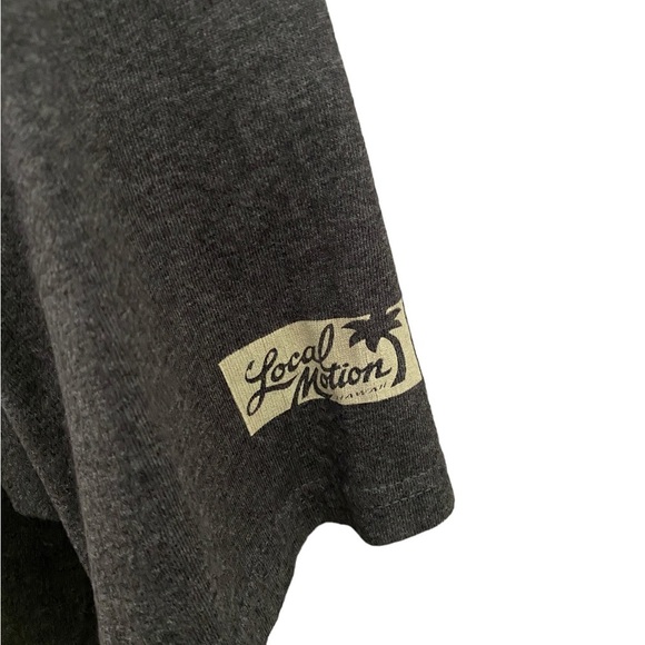 LOCAL MOTION Good Vibrations Surf Hawaii Tee Shirt Men L Large - Picture 3 of 6